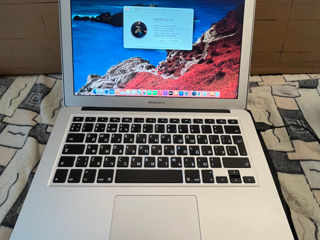 MacBook AIR 8gb/256gb SSD, 13-Inch i5 2015!!! foto 1