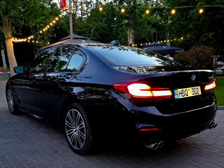 BMW 5 Series foto 2
