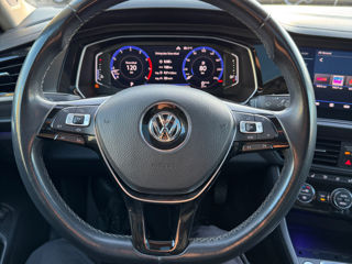 Volkswagen Jetta foto 7