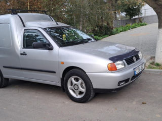 Volkswagen Caddy foto 1