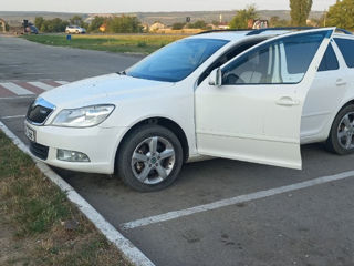 Skoda Octavia foto 1