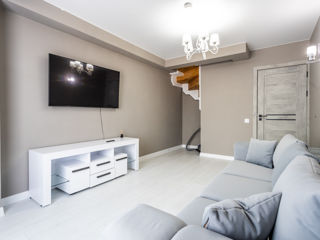2-комн. кв., 67 м², 8/9 эт.