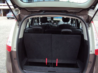 Renault Grand Scenic foto 9