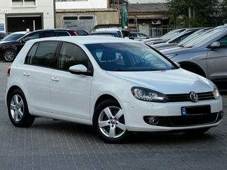 Volkswagen Touran foto 4