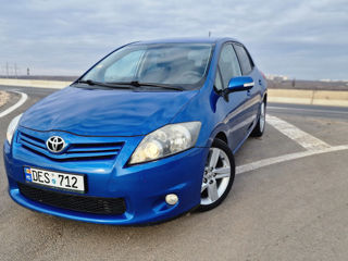 Toyota Auris foto 2