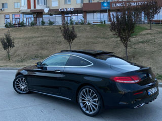 Mercedes C-Class Coupe foto 5