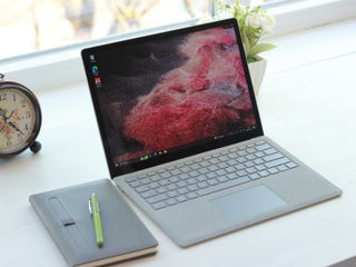 Microsoft Surface Laptop 2 (Core i5 8250u/8Gb Ram/256Gb SSD/13.5" 2K PixelSense Touch) foto 3