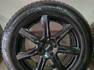 Genti OXXO cu 235/60R18 de iarna Nexen. foto 1