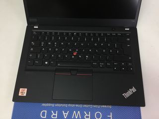 Lenovo thinkPad T15g Gen 1    core i7-1087H ,ram16 ,ssd 512 ,nVidia GeForce RTX 2070 foto 8