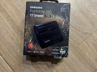 Samsung t7 4tb shield