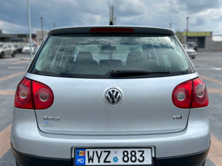 Volkswagen Golf foto 5