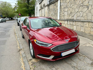 Ford Fusion foto 1