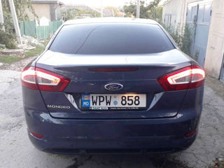 Ford Mondeo foto 5