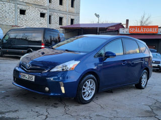 Toyota Prius + foto 3