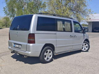 Mercedes Vito foto 2