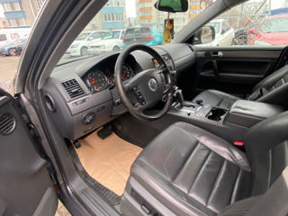 Volkswagen Touareg foto 7