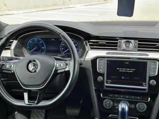 Volkswagen Passat foto 9