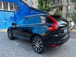 Volvo XC60 foto 3