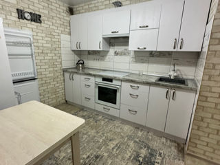 Apartament cu 2 camere, 41 m², Buiucani, Chișinău