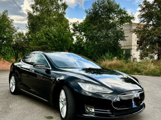 Tesla Model S foto 6