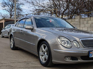 Mercedes E-Class foto 6