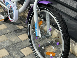 Bicicleta pentru fete cu Frozen Disney 20 inch - Детский велосипед для девочек foto 5