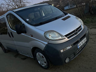 Opel Vivaro foto 5