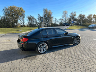 BMW 5 Series foto 3