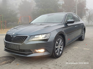 Skoda Superb foto 5