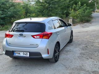 Toyota Auris foto 4