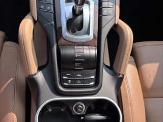 Porsche Cayenne foto 5