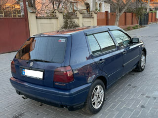 Volkswagen Golf foto 4