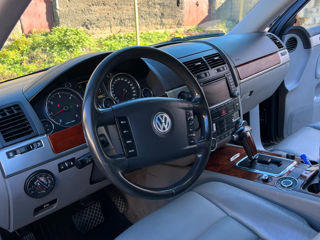 Volkswagen Touareg foto 4