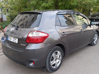 Toyota Auris foto 4