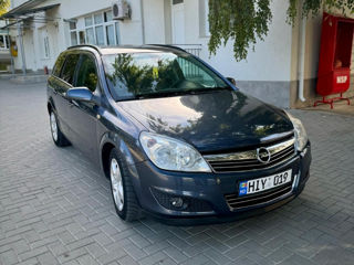 Opel Astra foto 2