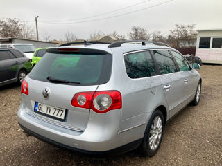 Volkswagen Passat foto 4