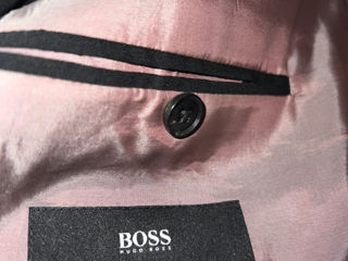 Пиджак Hugo Boss оригинал в идеальном состояниии foto 3