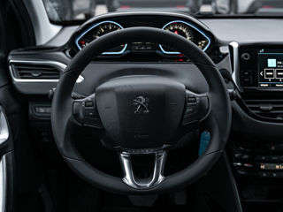 Peugeot 2008 foto 10