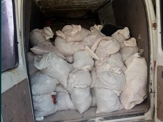 Evacuarea gunoiului dupa reparatie+ Hamali voinici.