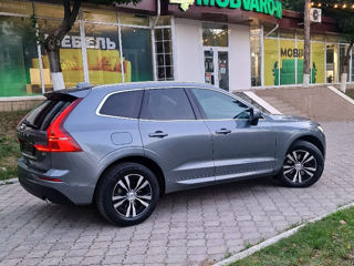 Volvo XC60 foto 8