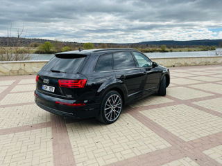 Audi Q7 e-tron foto 6