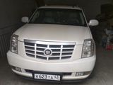 Cadillac Escalade foto 1