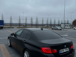 BMW 5 Series foto 5