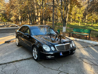 Mercedes E-Class foto 2