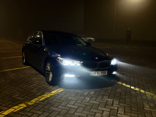 BMW 5 Series foto 9