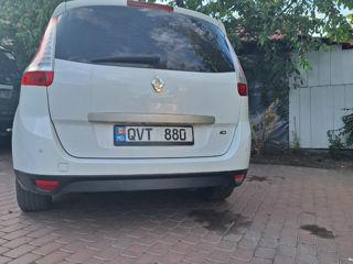 Renault Grand Scenic foto 6