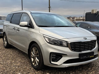 KIA Carnival foto 3