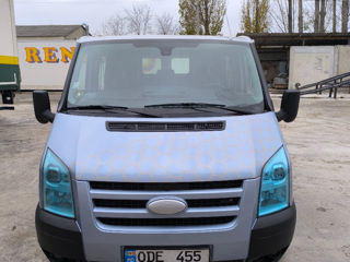 Ford Transit foto 2