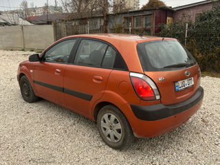 KIA Rio foto 4