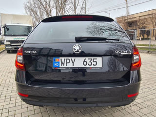 Skoda Octavia foto 3